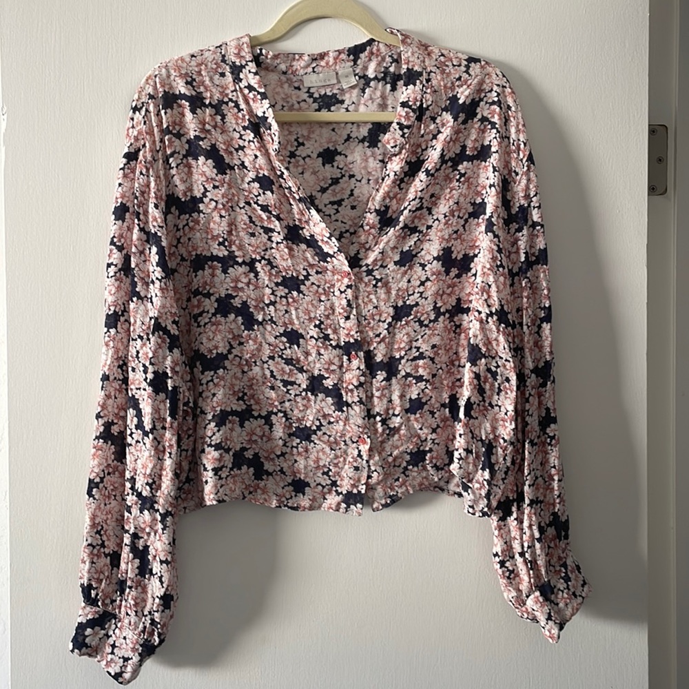 Cropped long sleeve blouse